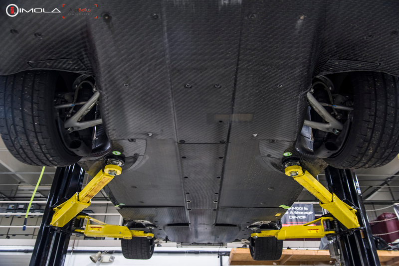 Illustration for article titled The McLaren P1 Like You've Never Seen It Before: Taken Apart